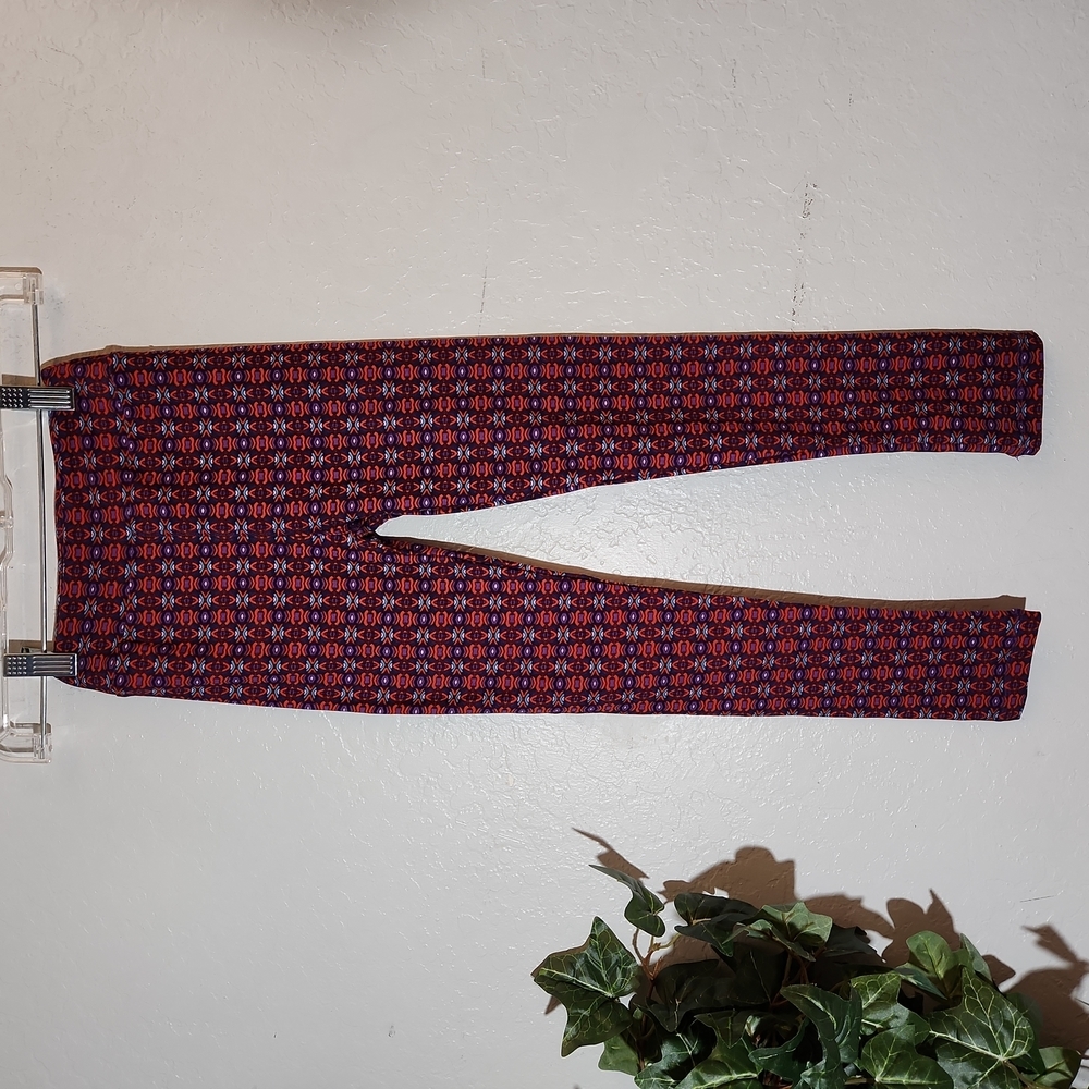 LULAROE L/XL Patterned Stretch Pant Legging